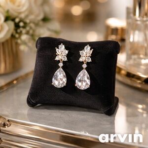 Elegant Crystal Drop Earrings